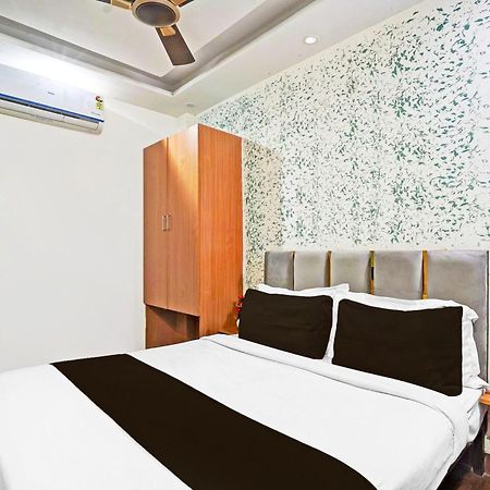 Hotel Twamev Residency Nowe Delhi Zewnętrze zdjęcie
